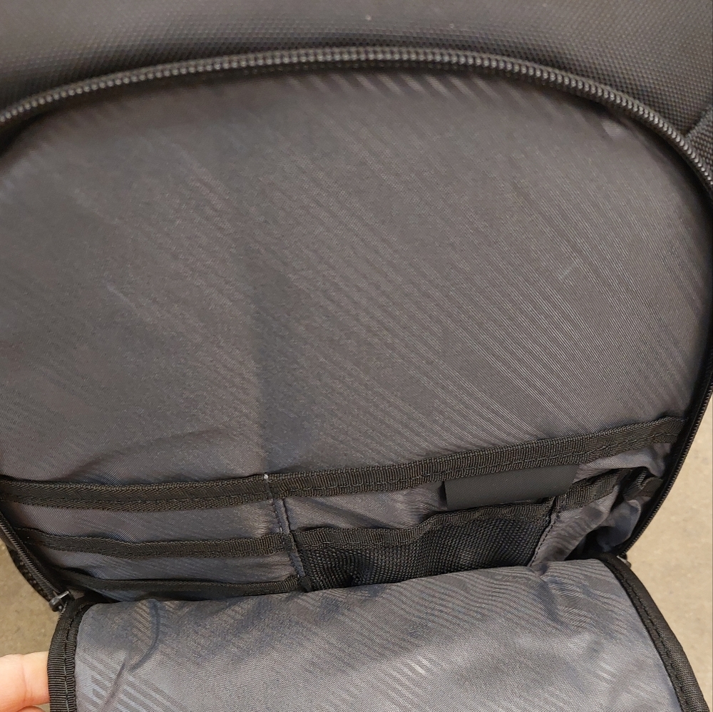 Samsonite backpack classic 2 size for 14.1" - Picture 6 of 10